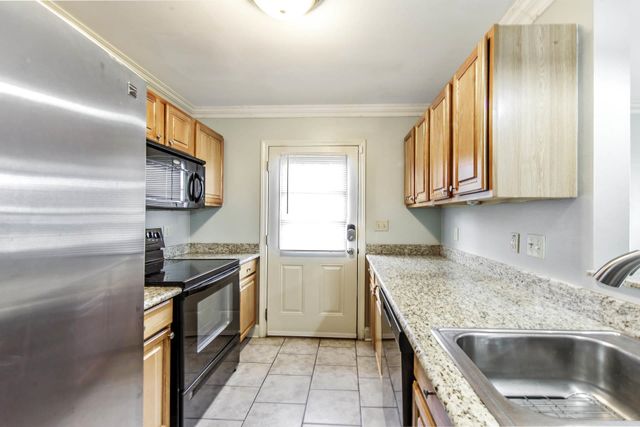 132 Quartermill Lane, Houma, LA 70363