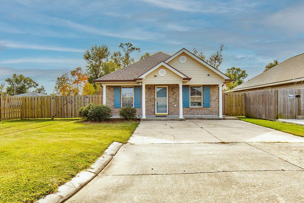 132 Quartermill Lane, Houma, LA 70363