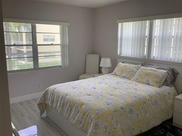 364 Dorset I 364, Boca Raton, FL 33434