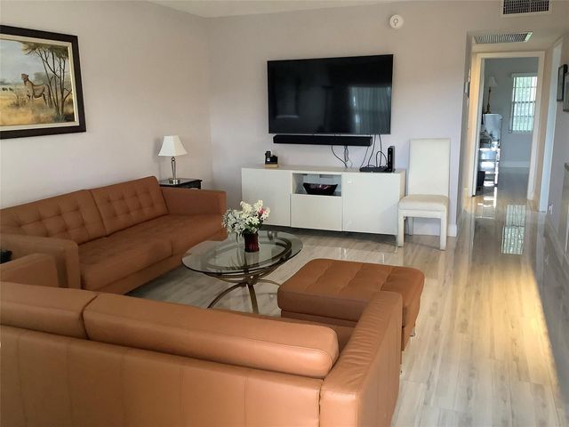 364 Dorset I 364, Boca Raton, FL 33434