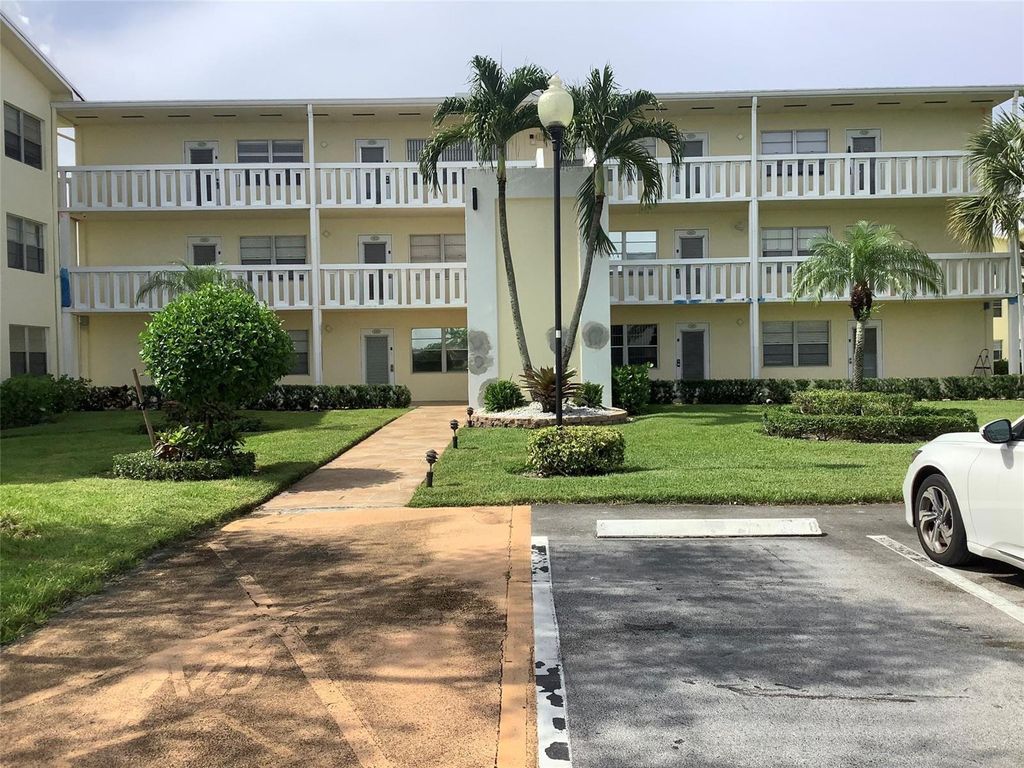 364 Dorset I 364, Boca Raton, FL 33434