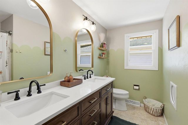 229 PAUL DRIVE, Kimberly, WI 54136