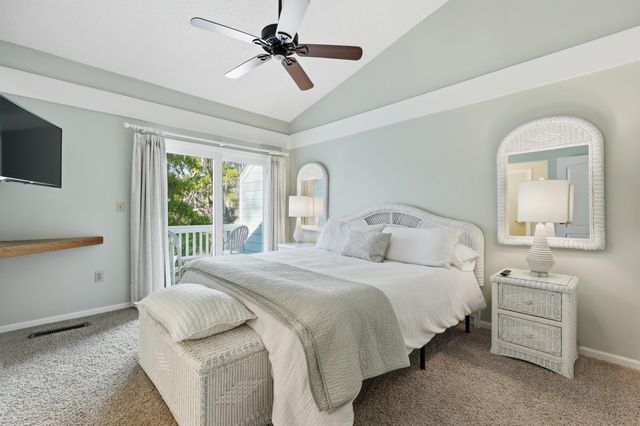 486 Sea Cloud Circle, Edisto Island, SC 29438