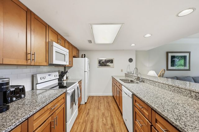 486 Sea Cloud Circle, Edisto Island, SC 29438