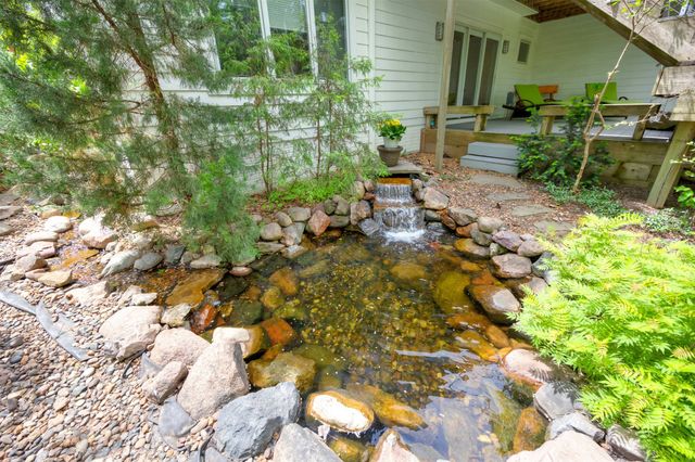 14943 Holcomb Avenue, Clive, IA 50325