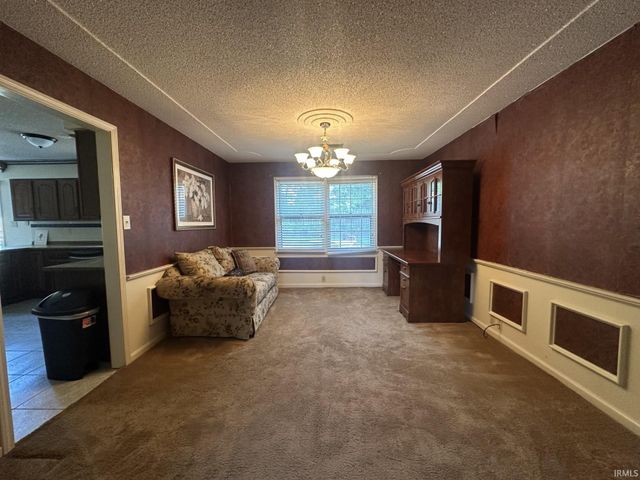 8733 Whirlaway Lane, Newburgh, IN 47630
