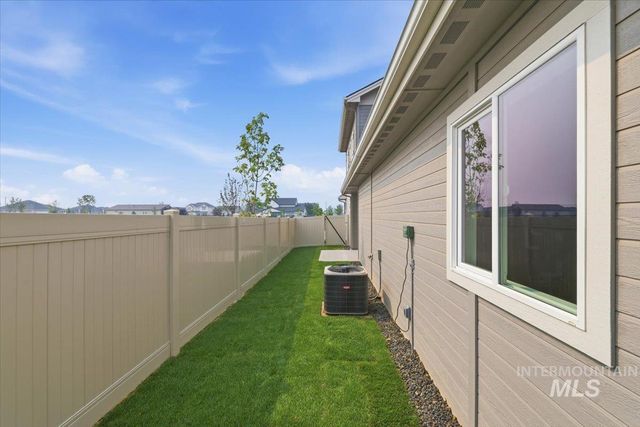 1410 E Zapala St., Kuna, ID 83634