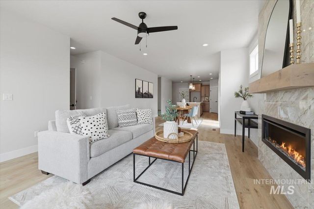1410 E Zapala St., Kuna, ID 83634