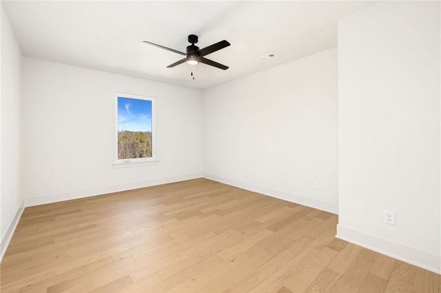 6 Kinloch Drive, Bella Vista, AR 72715