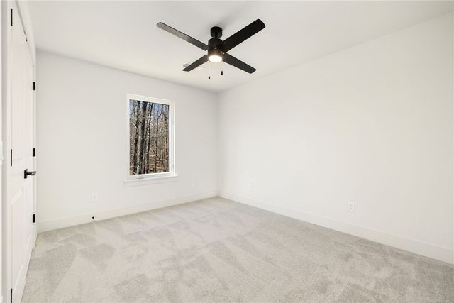 6 Kinloch Drive, Bella Vista, AR 72715