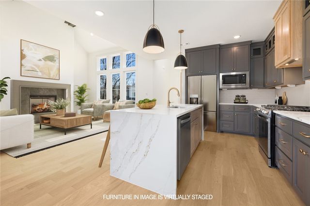 6 Kinloch Drive, Bella Vista, AR 72715