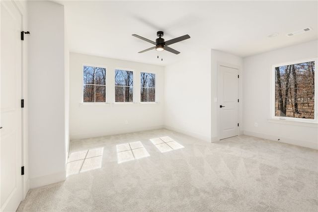 6 Kinloch Drive, Bella Vista, AR 72715