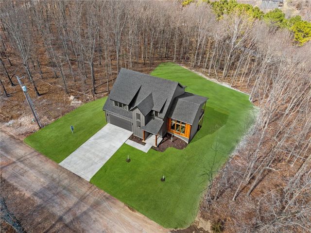6 Kinloch Drive, Bella Vista, AR 72715
