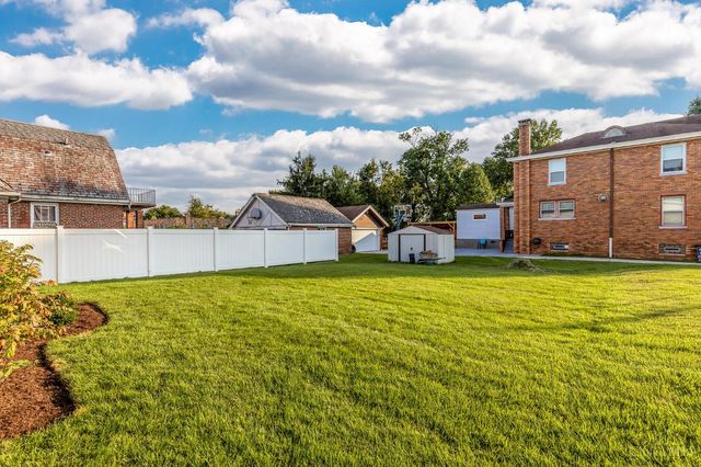 5925 Glenway Avenue, Cincinnati, OH 45238