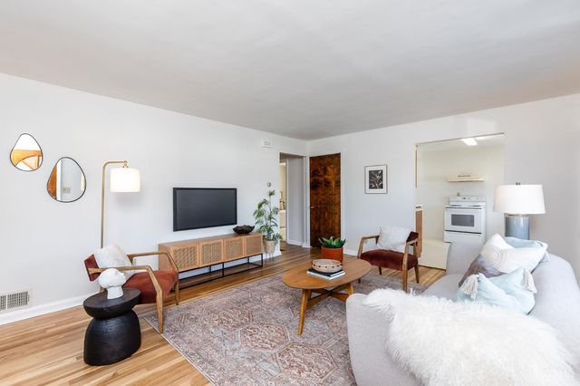 5925 Glenway Avenue, Cincinnati, OH 45238