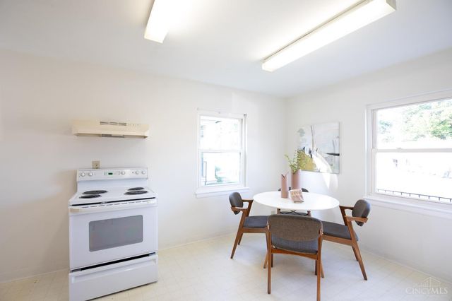5925 Glenway Avenue, Cincinnati, OH 45238