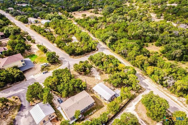 1007 Live Oak Drive, Canyon Lake, TX 78133