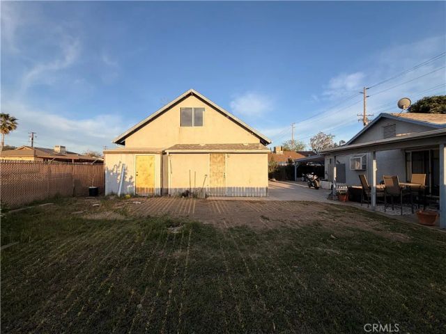 14796 Merrill Avenue, Fontana, CA 92335