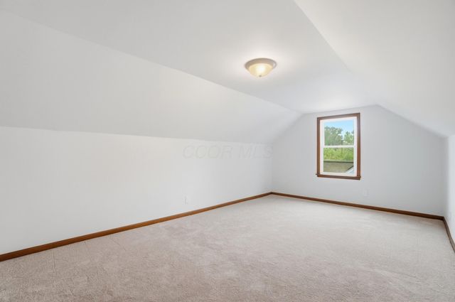 5607 Emerson Avenue, Worthington, OH 43085