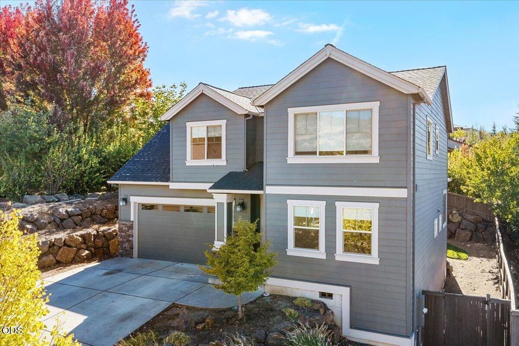 1603 Palermo Street, Medford, OR 97504