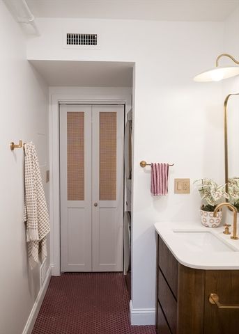 7 Crombie St 10, Salem, MA 01970