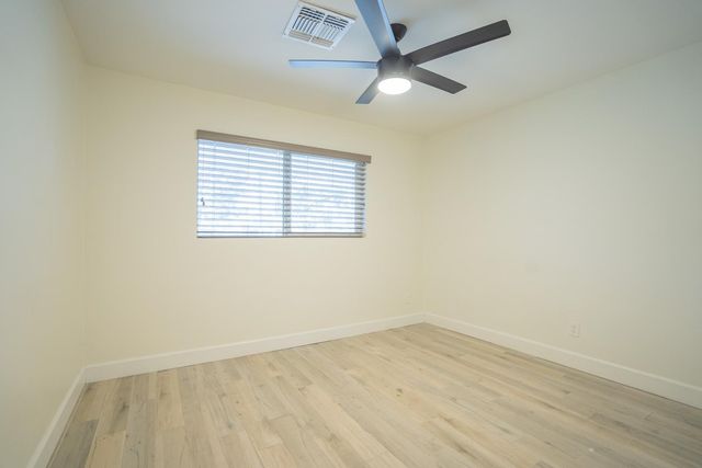 3625 N Hayden Road, Scottsdale, AZ 85251