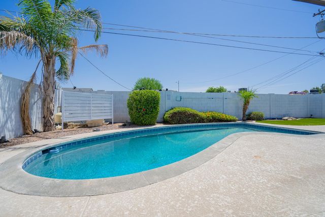 3625 N Hayden Road, Scottsdale, AZ 85251