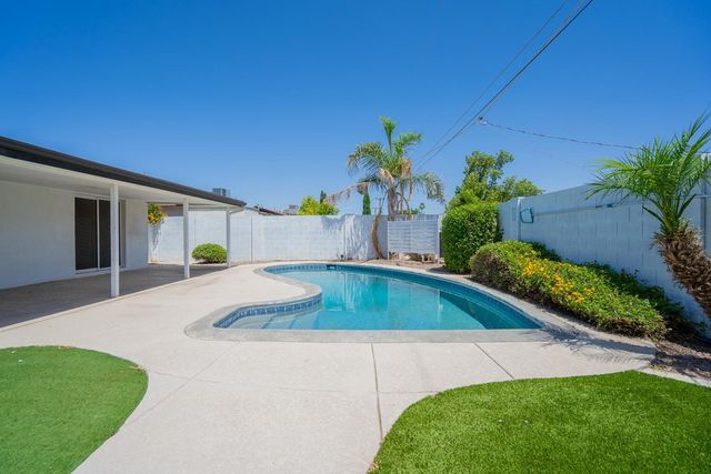 3625 N Hayden Road, Scottsdale, AZ 85251