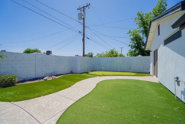 3625 N Hayden Road, Scottsdale, AZ 85251
