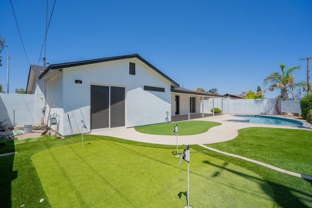 3625 N Hayden Road, Scottsdale, AZ 85251