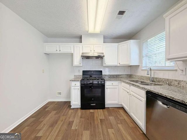 119 Barrington Parkway, Stockbridge, GA 30281