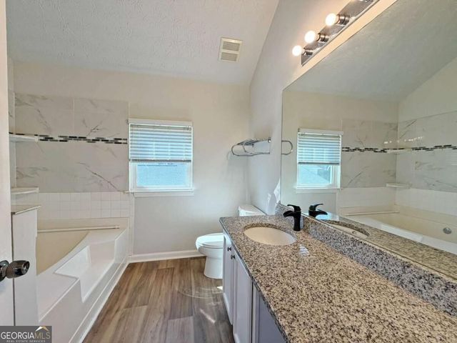 119 Barrington Parkway, Stockbridge, GA 30281