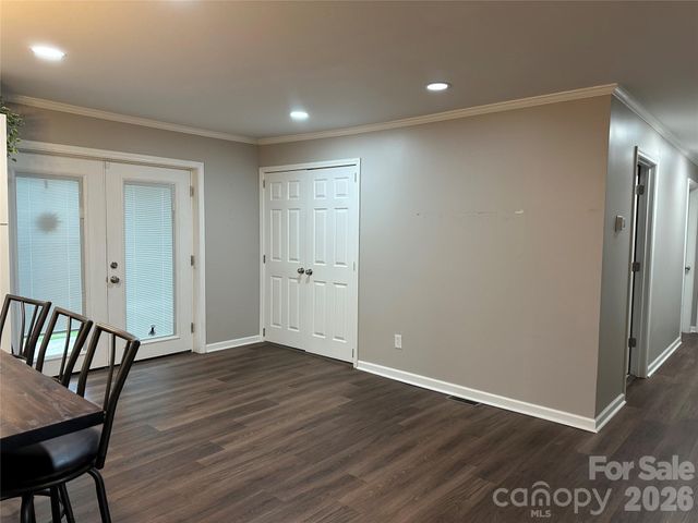 1807 Forest Hills Park SW, Lenoir, NC 28645