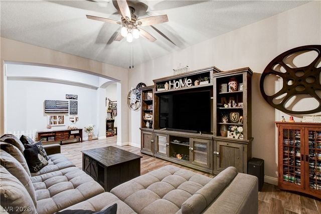 9136 Granite Knoll Ct, Las Vegas, NV 89129