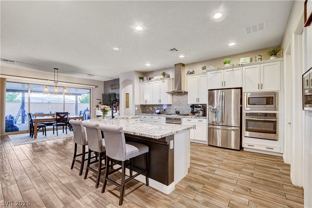 9136 Granite Knoll Ct, Las Vegas, NV 89129