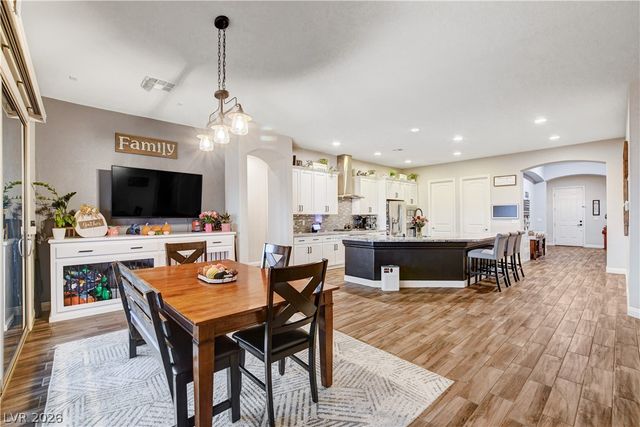9136 Granite Knoll Ct, Las Vegas, NV 89129