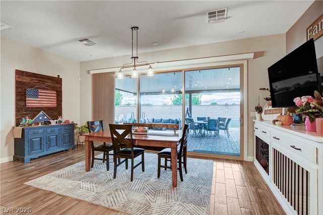 9136 Granite Knoll Ct, Las Vegas, NV 89129