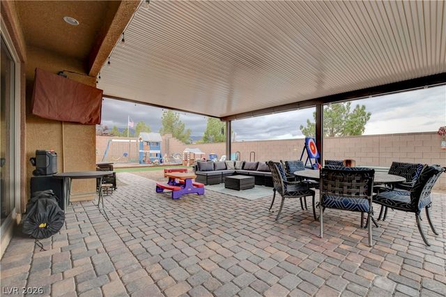 9136 Granite Knoll Ct, Las Vegas, NV 89129