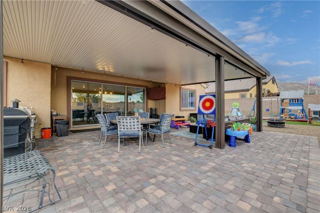 9136 Granite Knoll Ct, Las Vegas, NV 89129