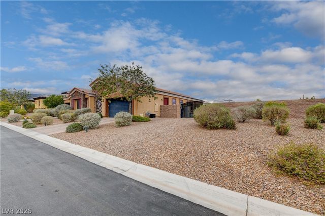9136 Granite Knoll Ct, Las Vegas, NV 89129