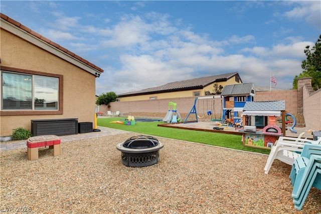 9136 Granite Knoll Ct, Las Vegas, NV 89129