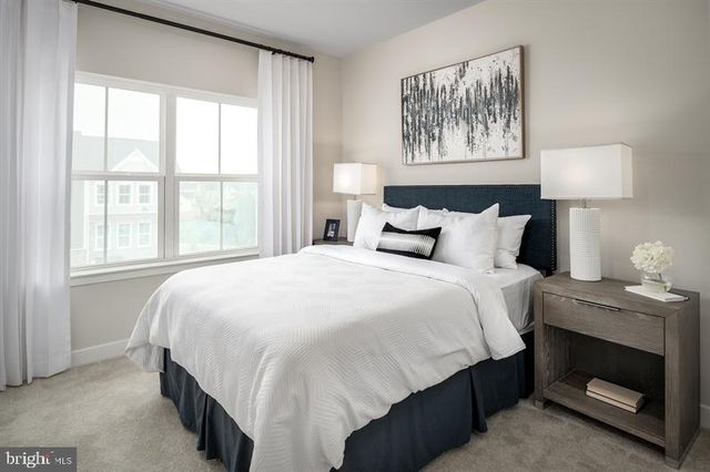 48 RAIL YARD DR, Enola, PA 17025