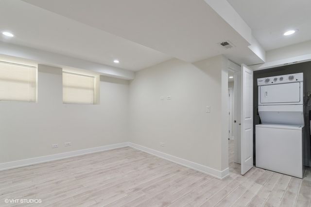 1914 W Crystal Street GF, Chicago, IL 60622