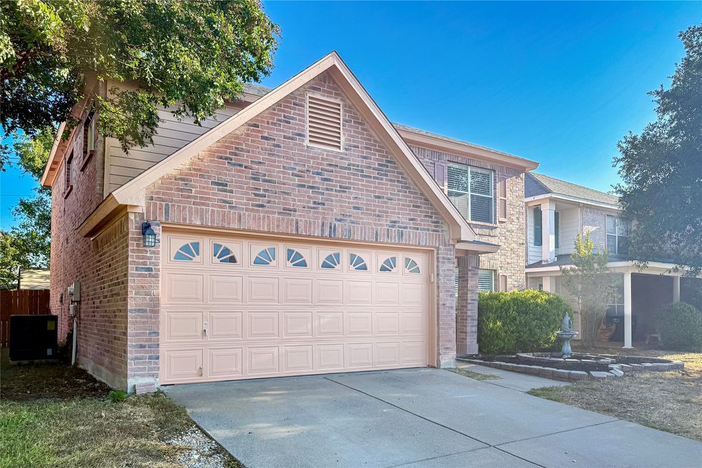 10084 Chapel Ridge Drive, Fort Worth, TX 76116 — photo 4