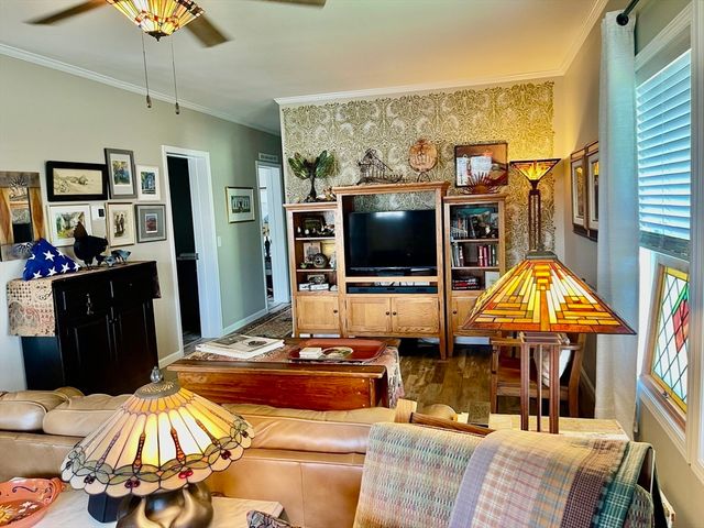 11 Sycamore Lane, Taunton, MA 02780