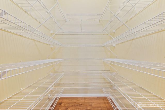 33 Coneflower Lane, West Windsor, NJ 08550