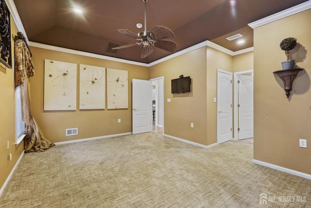 33 Coneflower Lane, West Windsor, NJ 08550