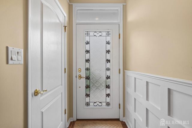 33 Coneflower Lane, West Windsor, NJ 08550