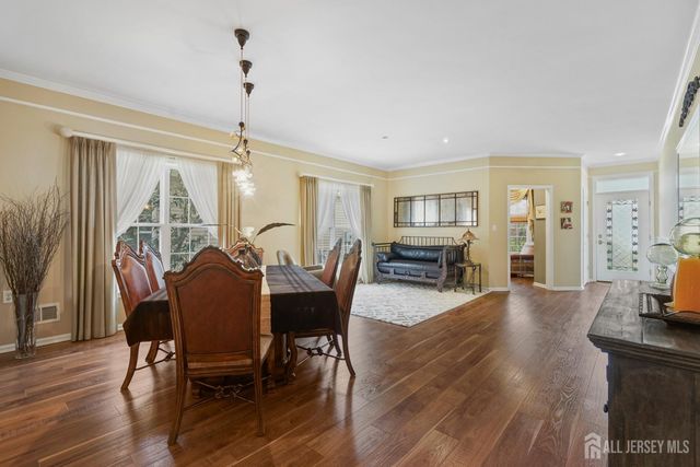 33 Coneflower Lane, West Windsor, NJ 08550