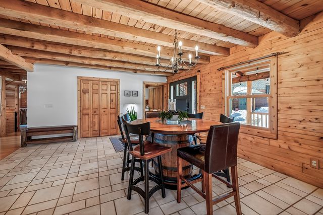 8723 N 96th Avenue, Pentwater Twp, MI 49449